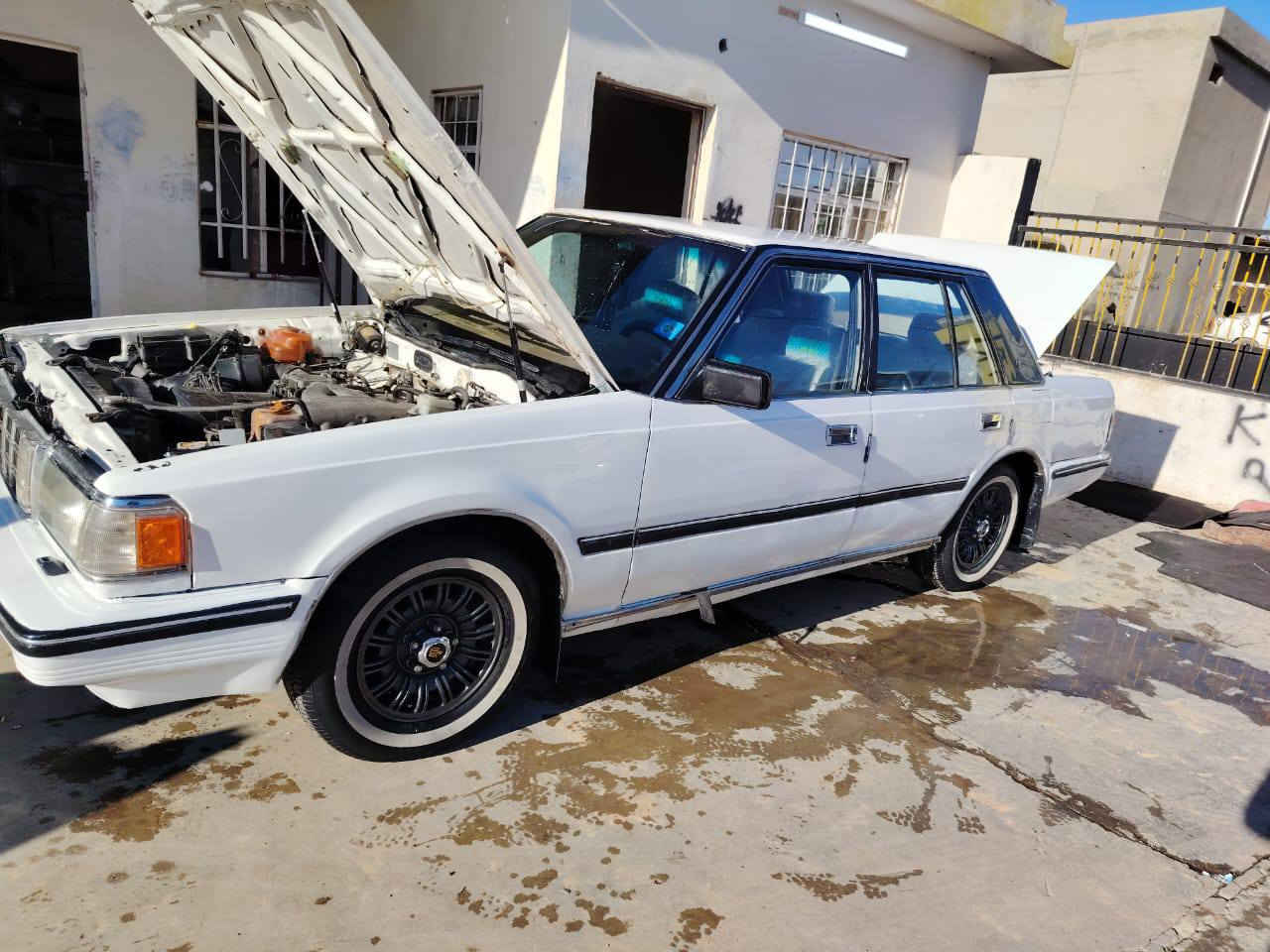 سياره سوبر للبيع رقم صلاح الدين الماني
سياره معمره ع شاصي مابيها اي نقص 

 كير ومحرط بطه  كل كهربائياتها شغاله 

***********
