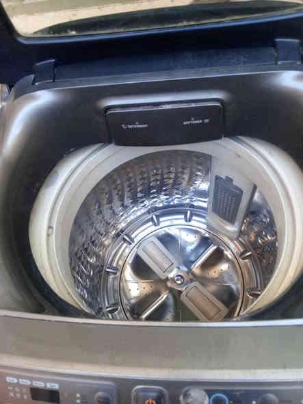 للبيع غساله فول اوتماتك باب اول الاصليات شغاله عشرط بيها بس صوت بل غسل ماعرفت شنو صوت ابيها هل موجود السعر ٧٥ بس الكارت مالتها جاي ايبيعو ٩٠ مكان حي الجمعيه *********** النجف
