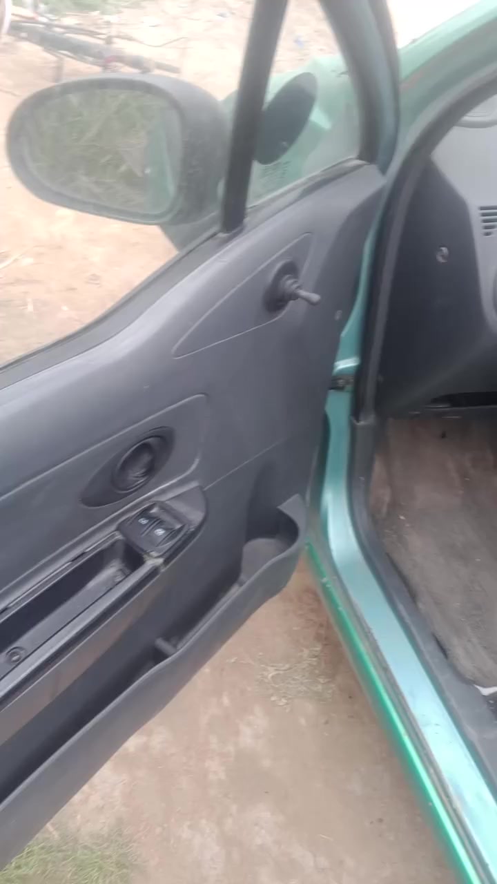 السلام عليكم شوفرليت سبارك 2006 للبيع مصبوغه عام اثر جراد بدون تحويل اتكفل سرقه  وعشائر سعر 12 ورقه مكاني تاجي


**إذا كنت صاحب هذا الإعلان وتريد حذفه لأي سبب، رجاءا أرسل رسالة إلى الدعم الفني**