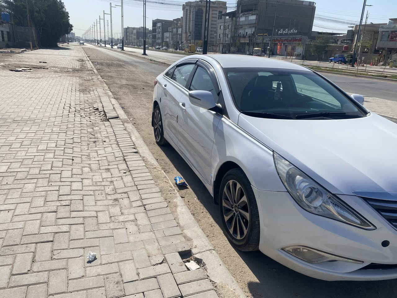 سلام عليكم سوناته وارد كوري موديل 14 رقم بصره تحويل سياره مكفوله من ضربه وتبديل بيه صبغ جامغ مامي بدون فتح وداير خلفي بقط سياره جاهزه من حداده تبريد تخم تاير شاشه كامه حساس تبريد قطعتين مكينه جديده مكان سياره البصره ربع شوارع تصال ***********
