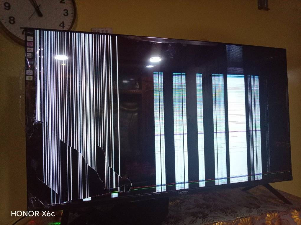 السلام عليكم عندي هاي الشاشه انكسرة استعمالها شهرين وضع شركه قيم  وتعال خذه


**إذا كنت صاحب هذا الإعلان وتريد حذفه لأي سبب، رجاءا أرسل رسالة إلى الدعم الفني**