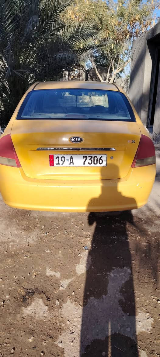 السلام عليكم سيراتو ٢٠٠٧ امريكي بيه قطعه مبدله جاملغ خلفي  دواخل كير محرك  مكفولات حداديه تخم تاير رقم كربلاء دولي السياره جاهزه السعر 69 و بيه مجال لاستفسار *********** مكاني بابل الابراهيميه
