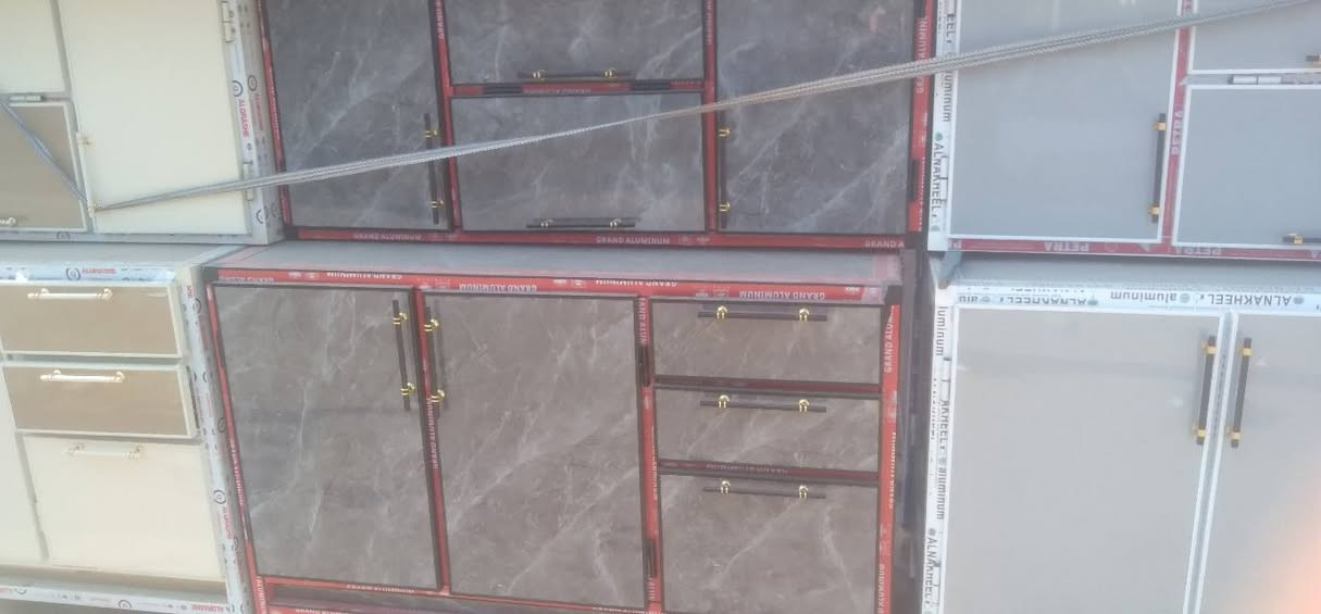 كاونتر تفصال بدون سنك ٣٠٠فصلته وكومديا هذه مال حصه ١٥٠طولها متر ونص


**إذا كنت صاحب هذا الإعلان وتريد حذفه لأي سبب، رجاءا أرسل رسالة إلى الدعم الفني**