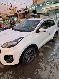 سبورتج للبيع  موديل 18 ماشيه 77 خليجي كفاله عامه فقط باب السايق صبغ مح...