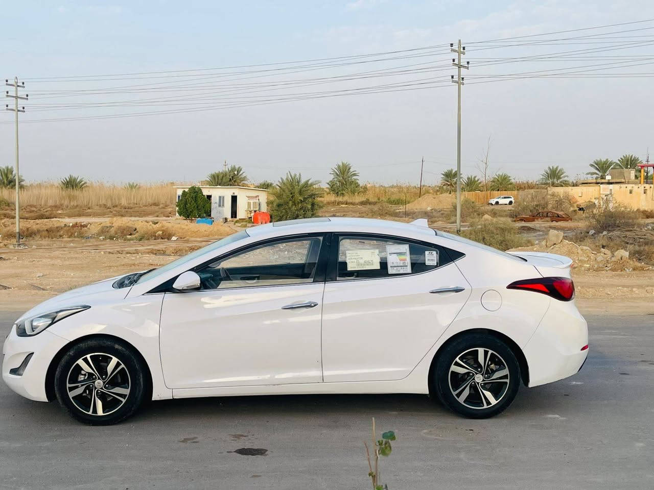 سلام عليكم النتره 2016
وراد خليجي فول موصفات 

صبغ جاملغ وباب فقط 

رقم بصره دولي تحويل ثاني يوم

مكينه ١٨٠٠ ما مفتوحه شرط 

كير كفاله حديديه تخم تاير 

موصفات 

فتحه شاشه كامره دواره 

مري شفط تحكم ستيرن جهتين

ويل كروم سياره جديده 

ماشيه ١٣٥ كم 

الاستفسار ***********

مكان سياره ناصريه 

سعر 120 وبيه مجال
