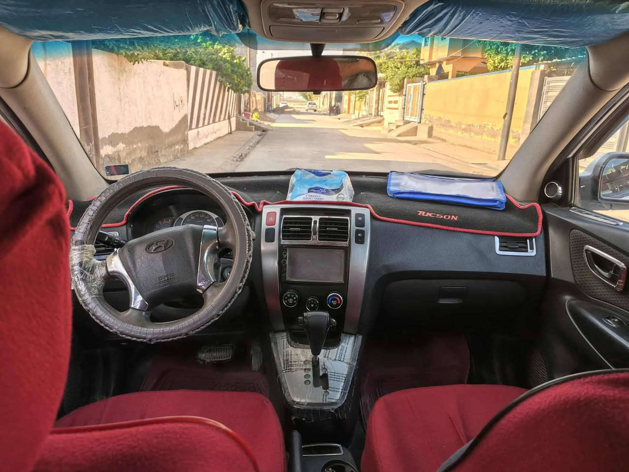 توسان للبيع موديل ٢٠٠٩ رقم ديالى العنوان ديالى باسمي كير محرك خير من الله خليجيه تخم تاير مصبوغه بسبب شخوط مكفولة من الضربة والكلبة السعر ١٠٠ بيه مجال قليل جداً التواصل عل الخاص


**إذا كنت صاحب هذا الإعلان وتريد حذفه لأي سبب، رجاءا أرسل رسالة إلى الدعم الفني**