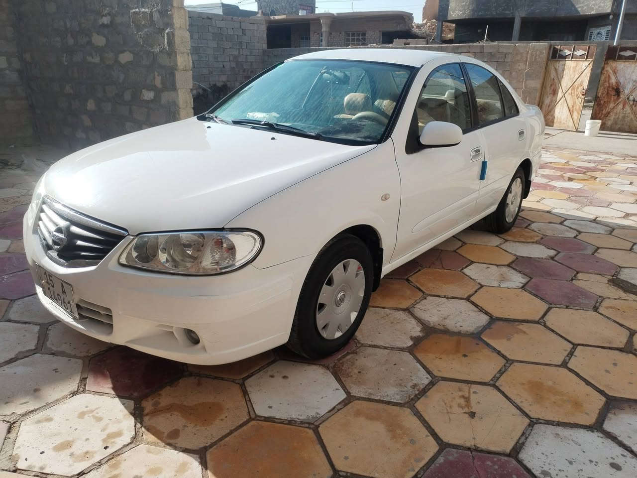 نيسان سني ياباني 
موديل 2010
محرك اسود 
كير اوتوماتيك 
رقم انبار انكليزي
باسم صاحبها تحويل مباشر
بيه قطع وحده فقط تبديل 
الجاملغ الايمين وكاله مبدل
 السونار مرفوق مع الصور
الرمادي ال5كيلو
السعر 115 وبيه مجال 
الاستفسار عل الرقم ***********
