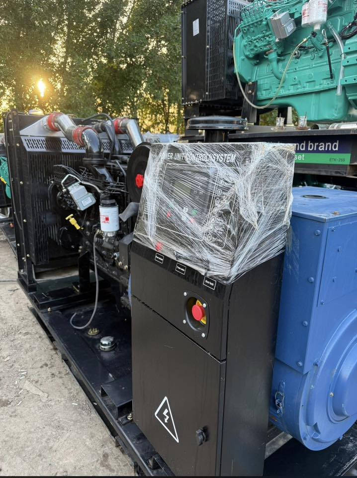 سلام عليكم تم وصول وجبه جديده صفر زيرو مولدات الكمز 24ولف 250 كيفي نضافه واحد على واحد نضام حمايه متكامل متواجد من 100كيفي إلى 250 عنوان بغداد رقم الهاتف ***********
