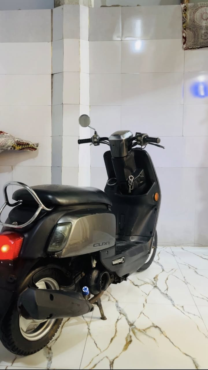 سلام عليكم للبيع دراجه بوليس نوزل2014نضافه فول كهربائيات شغاله سلف شوكت ماتجي نكره ما ناقصه شي كامله سعر700وبيه مجال حك جيه 
متواجد وتساب ونتصال ***********
