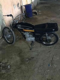 كلك كلك للبيع كامله دراجه مفتوحه  سعر ٢٥٠وبيه مجال  مو شراي لا تخابر و...