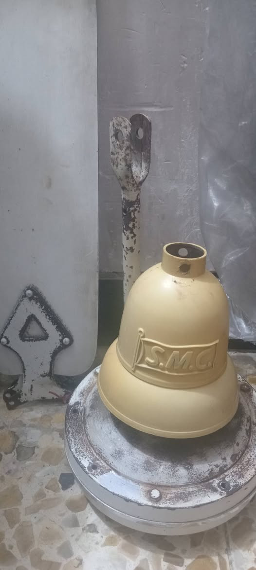 غراض كلمن وسعرة ..البنكة الاصليه مال أول سريعه جدا بس الصبغ مالتها مجلغ لان قديمة ب30 الاوتي ب5النانو شغال ب30 مسجل وقرص.. ترمز ب ابو الحوضين15 .المكان بياع شارع التراث


**إذا كنت صاحب هذا الإعلان وتريد حذفه لأي سبب، رجاءا أرسل رسالة إلى الدعم الفني**