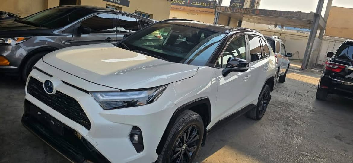 راف 4 موديل 2023
Xse فول مواصفات تو كلر دفع رباعي هايبرد 
حادثها سطحي بدون دواخل ٣ قطع باب السايق والسكن جاملغ صبغ وارد ياباني الاصلي استيرن يمنه محور يسره بلاد في الإمارات فقط دشبول شاديلها يسره ومشط استيرن يسره هذا التحوير البيها وغراضها الشاديها كلها اصلي يسره مابيها اي نقص بنهاية الشهر ال ١ رقمتها عله ايدي بغداد ماشية 30000
سعر 200


**إذا كنت صاحب هذا الإعلان وتريد حذفه لأي سبب، رجاءا أرسل رسالة إلى الدعم الفني**