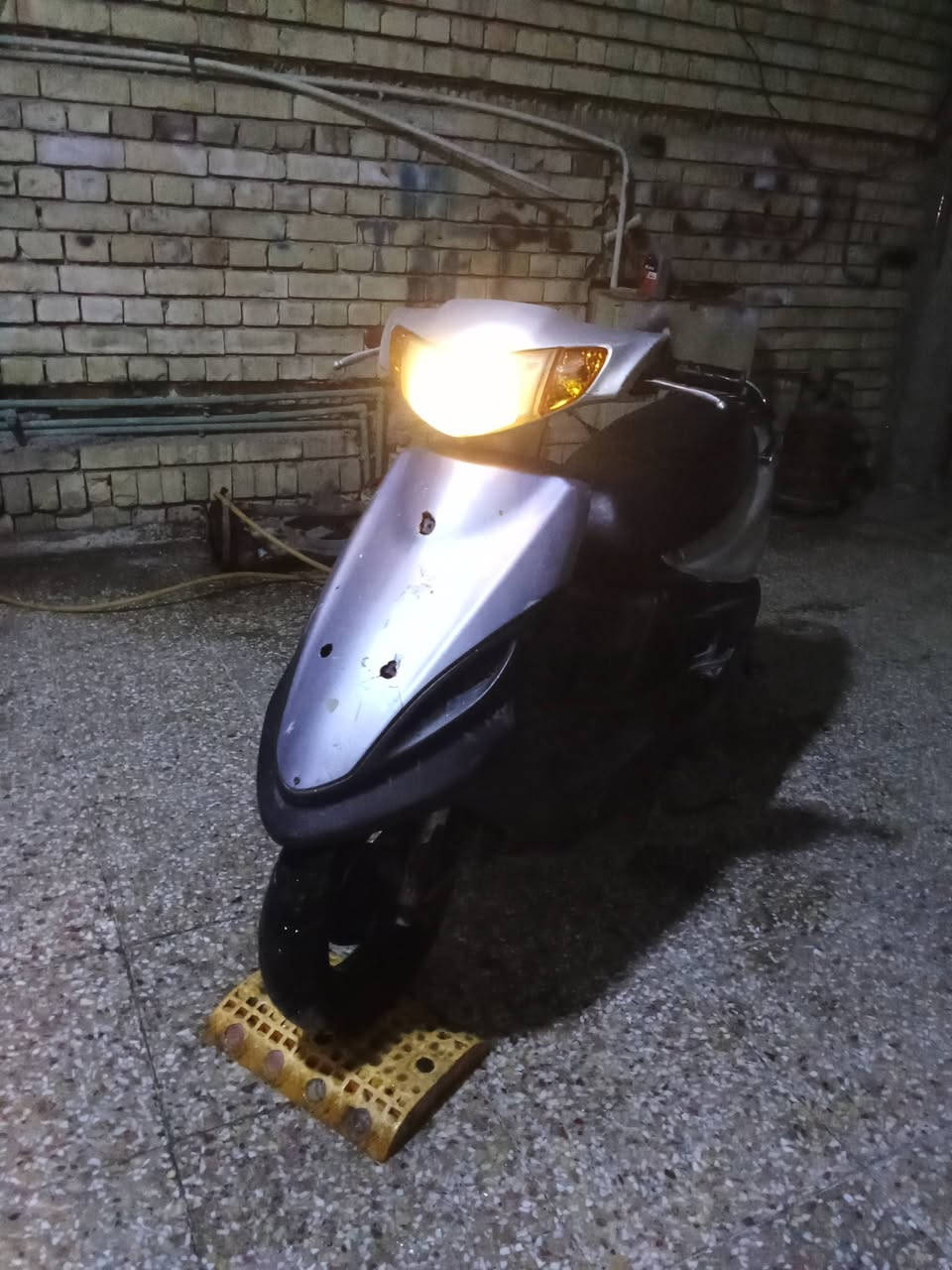 السلام عليكم ماكس قجمه  للبيع او مراوس مكينه ناعمه خرسه شلعه ومعدل شك الكاع كفراتها بلاديات مختم السعر280   المكان مدينة الصدر 
***********
