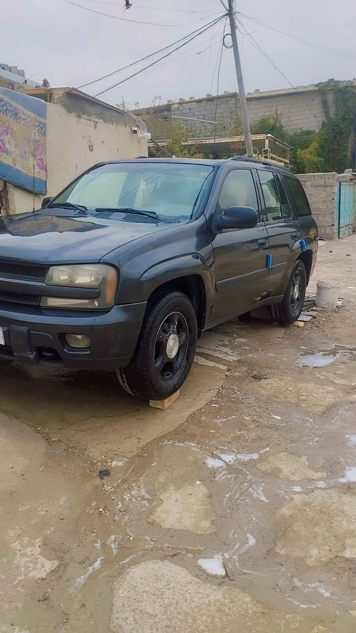 سلام عليكم
بلايزر موديل 2005 وارد خليجي السياره مابيها اي نقص من جميع النواحي الدواخل ع الشركة بلادي نضيفه صدر أمامي وخلفي جديد تبريد ثلج تخم تاير جديد منضومه زنون كهريائيتها كلها شغاله ع البلاد يعني متصرف عليها دينار واحد
ملاحظة :بيها كم قطعة كلير أثر جراد ابيعلك احزام
للإستفسار :*********** إتصال او واتساب
