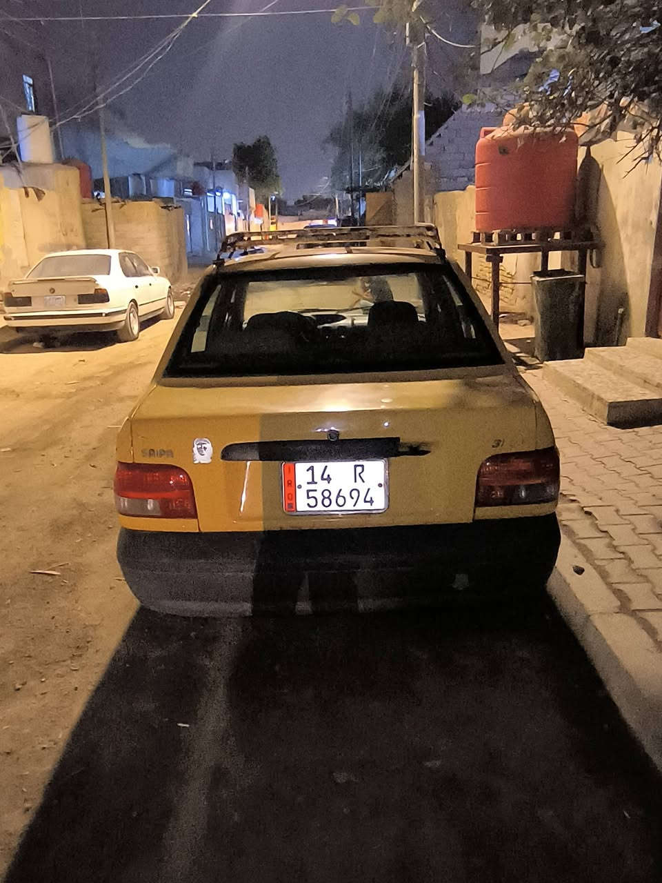 السلام عليكم سايبه مديل 2015 سياره حلوه مصفره هيئه وغرامات سنويه جديده كهربائيات كلهه شغاله تبريد نقص راديتر سياره بسمي تحويل ثاني يوم السعر 20 وبيهه مجال قليل عنوان بصره الرقم ***********
