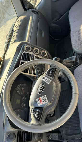 سلام عليكم 
كيا براد  فحل  ٤٠٠٠مفتوح   مودیل ٢٠١٥  سیارە مکفول  مابی ایشی تیارات ١٤ کل جدید     براد -١٠.  رقم سلیمانیە مکان سلیمانیە  ***********
