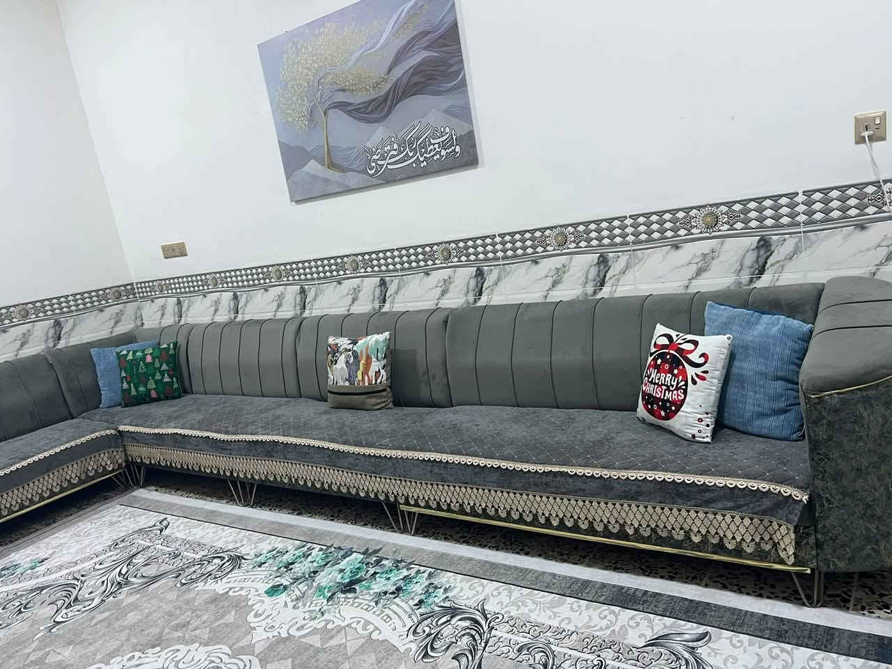 للبيع تخم مقاعد عشر سعر ٣٠٠ كنتور ١٥٠ وعنوان فلوجه قريه المختار رقم *********** للإستفسار
