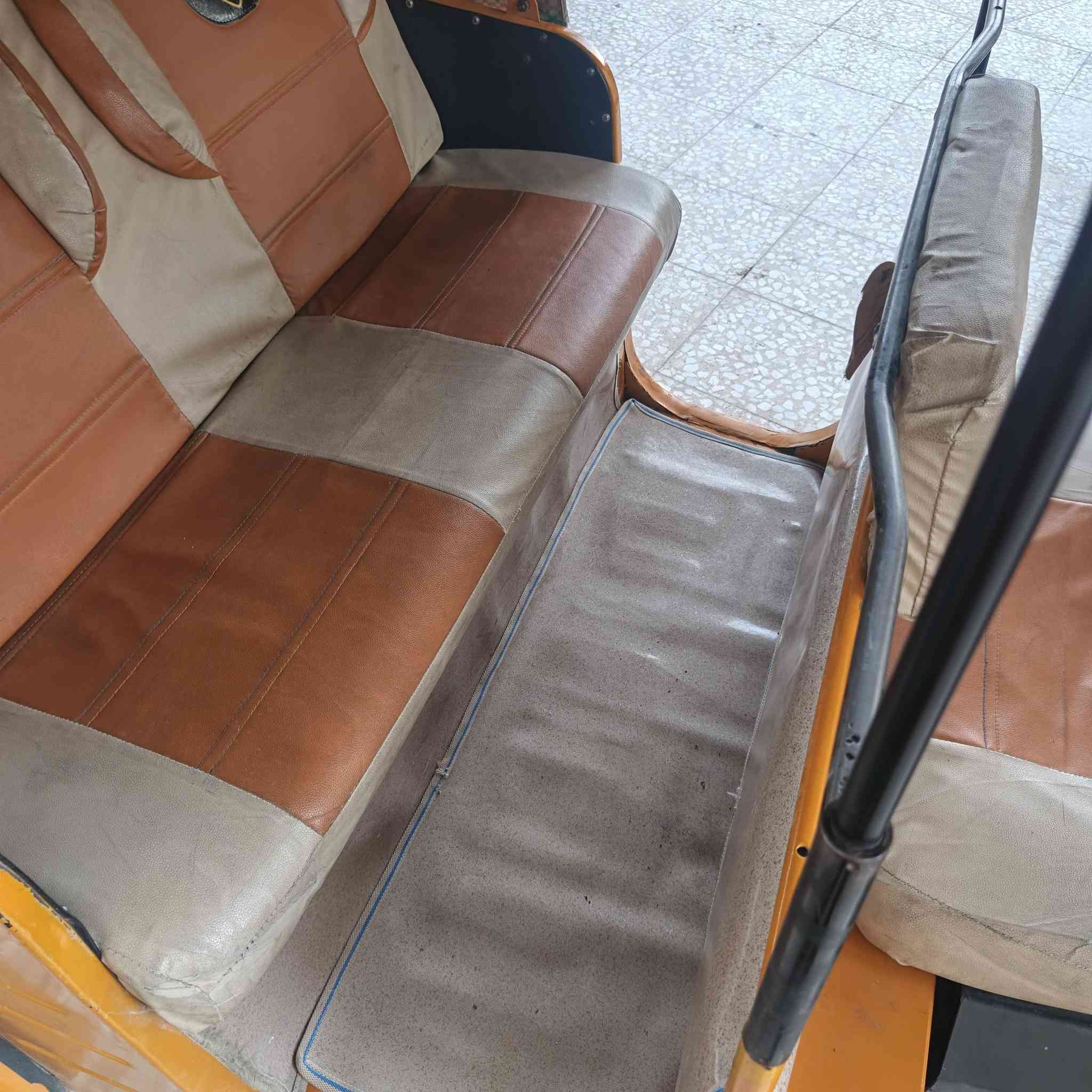 19 شهر 9 وجه وكفئ تقره 19 بيه لغد وصفحه الصفحه معمره ولغد يرادله تعمير مكاني كربلاء سعر 5 وبيه مجال للاستفار اتصل ***********
