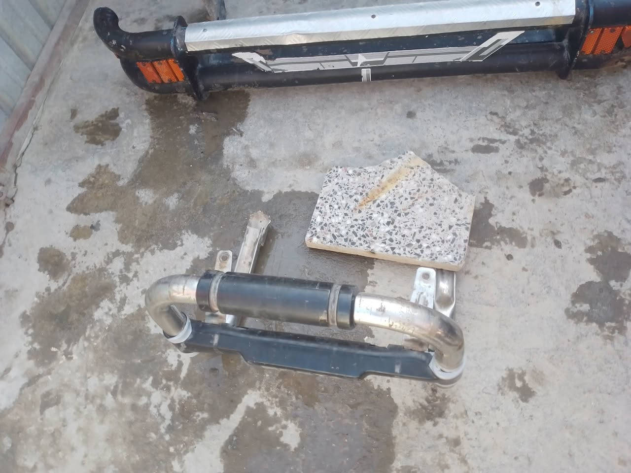 درع امامي بسته ودرع خلفي للبيع مكان مدينه الصدر ثنينهن 80قفل ***********
