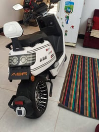دراجه شحن كاسحه للبيع الجيل الثالث اخر اصدار الملف 5500 البطاريه 38امب...