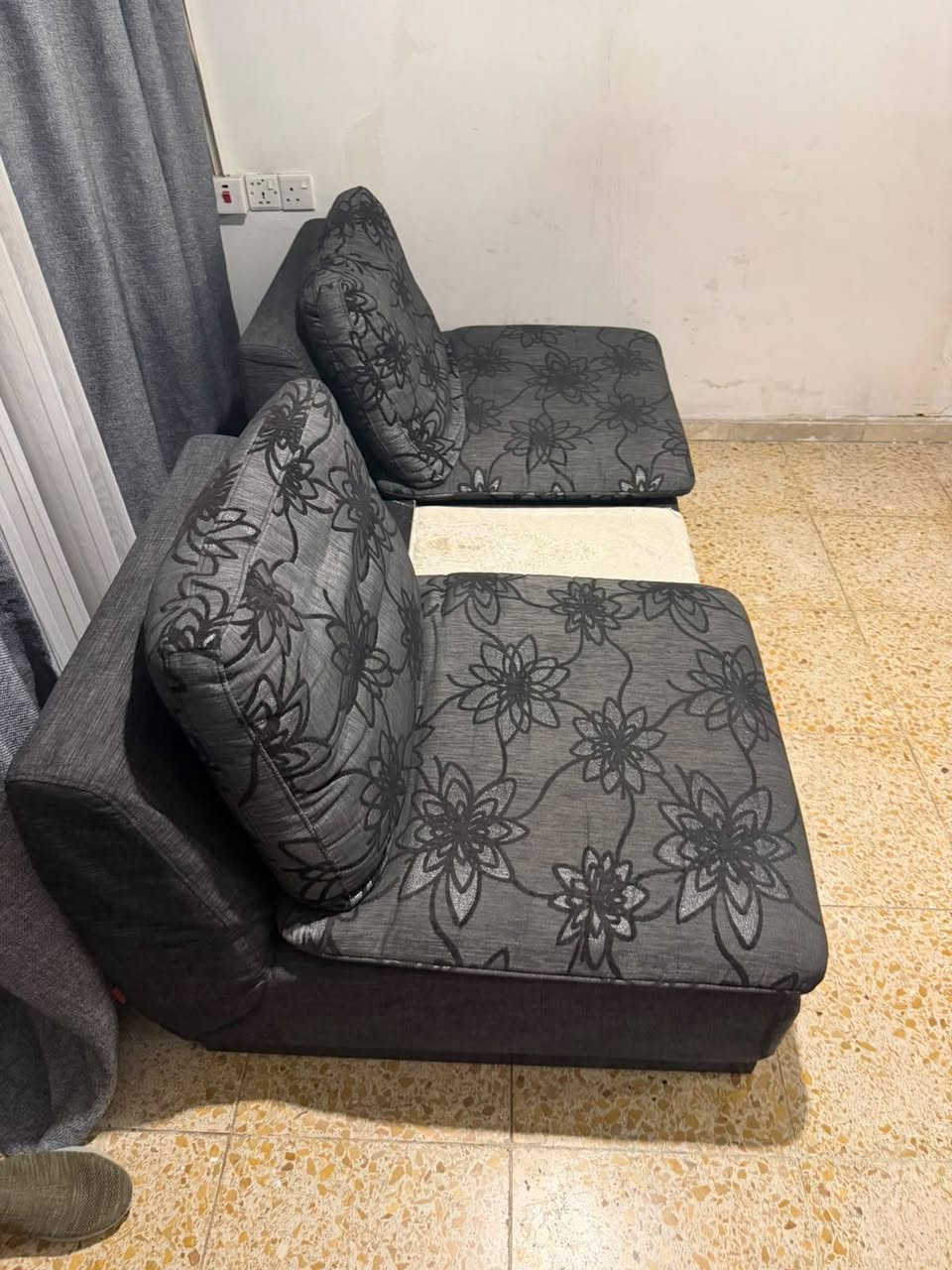 السلام عليكم. اغراض للبيع بسبب الانتقال مستعجلين


**إذا كنت صاحب هذا الإعلان وتريد حذفه لأي سبب، رجاءا أرسل رسالة إلى الدعم الفني**