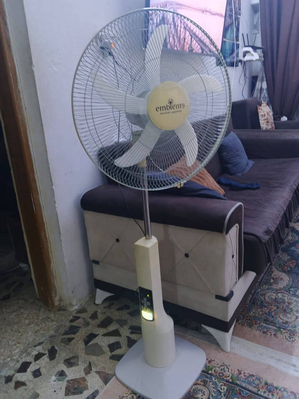 غراض للبيع


**إذا كنت صاحب هذا الإعلان وتريد حذفه لأي سبب، رجاءا أرسل رسالة إلى الدعم الفني**