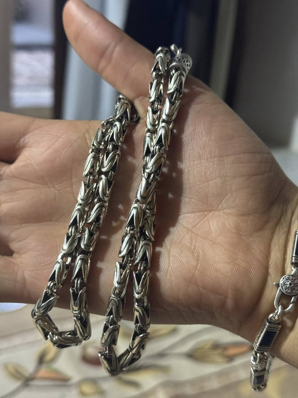 سلام عليكم عيوني سوارات وكلايد إسترليني بيع جمله مفرد مراسله صفحه أو نتصال رقم الهاتف ***********
