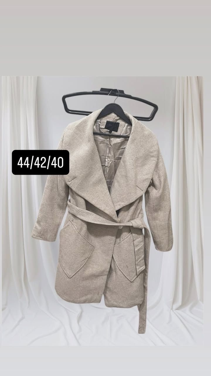 وجبه من الكوت
١٠ الف فقط
ازياء ديار للألبسة النسائيه 
العنوان:خانقين مول مقابيل قصابة عبودالقديم🚕. يوجد لدينا  خدمه توصيل. 🚖‏‌‎ .  للطلب والاستفسار. ❇️ (🟣ڤايبر،🔵تيليجرام ،🟢وتساب).📞. (***********)☎️. . .
