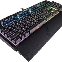 عندي كيبورد corsair straf مستعمل بس نظيف اريده ب65 الف بغداد حي الجهاد...