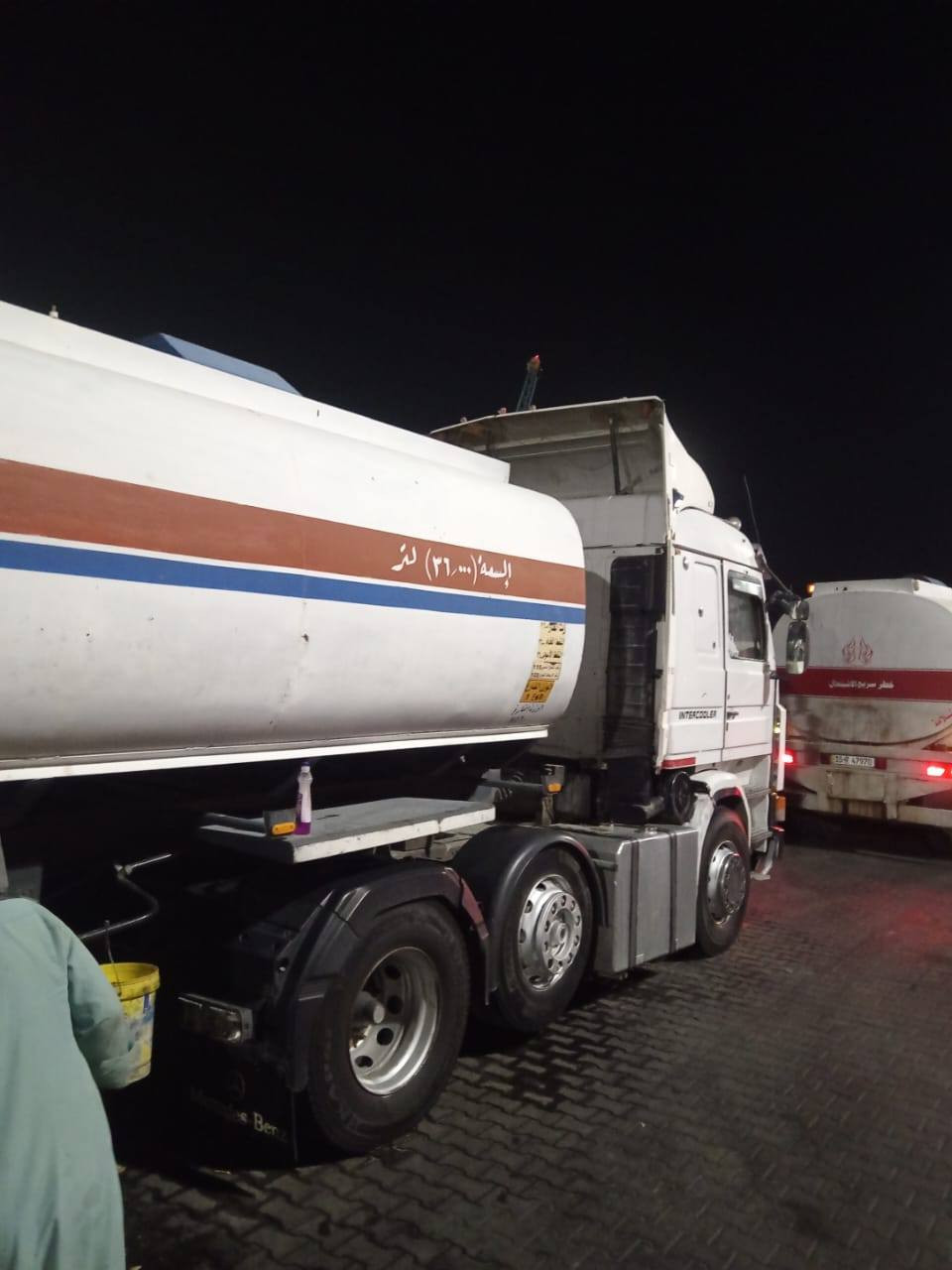 سلام عليكم. سكانيا للبيع موديل ٩٣ محرك ٤٣  06 محرك لا صرف ولا بخار GWS فعال طوناج جديد سياره شغاله جميع محاور تخم تاير. رقم الهاتف *********** مكان الانبار الرمادي
