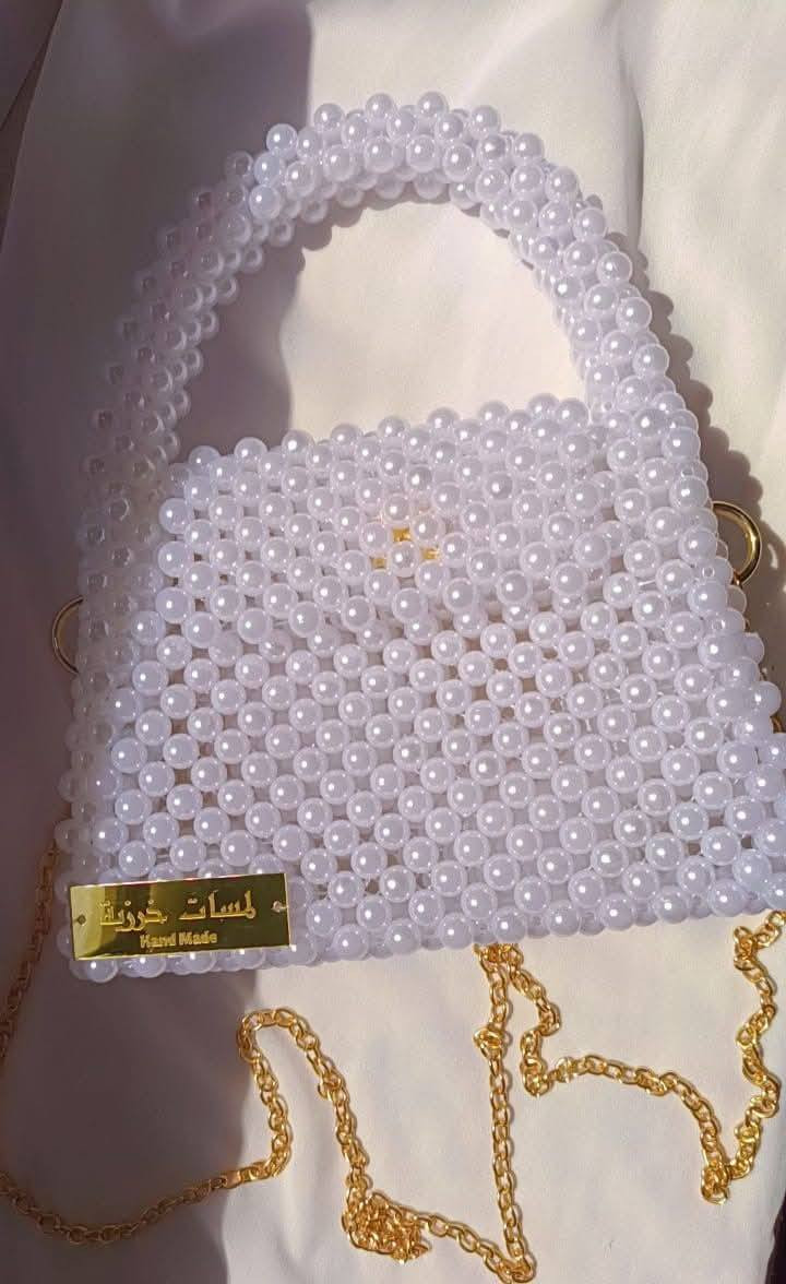 شنتات خرز شغل يدوي 🤩
الحجم والون والشكل الي بتحبيه 😍
اتواصل على مسجات الصفحة 
يوجد توصيل لجميع المحافظات 🚙
#شنتات #خرز


**إذا كنت صاحب هذا الإعلان وتريد حذفه لأي سبب، رجاءا أرسل رسالة إلى الدعم الفني**