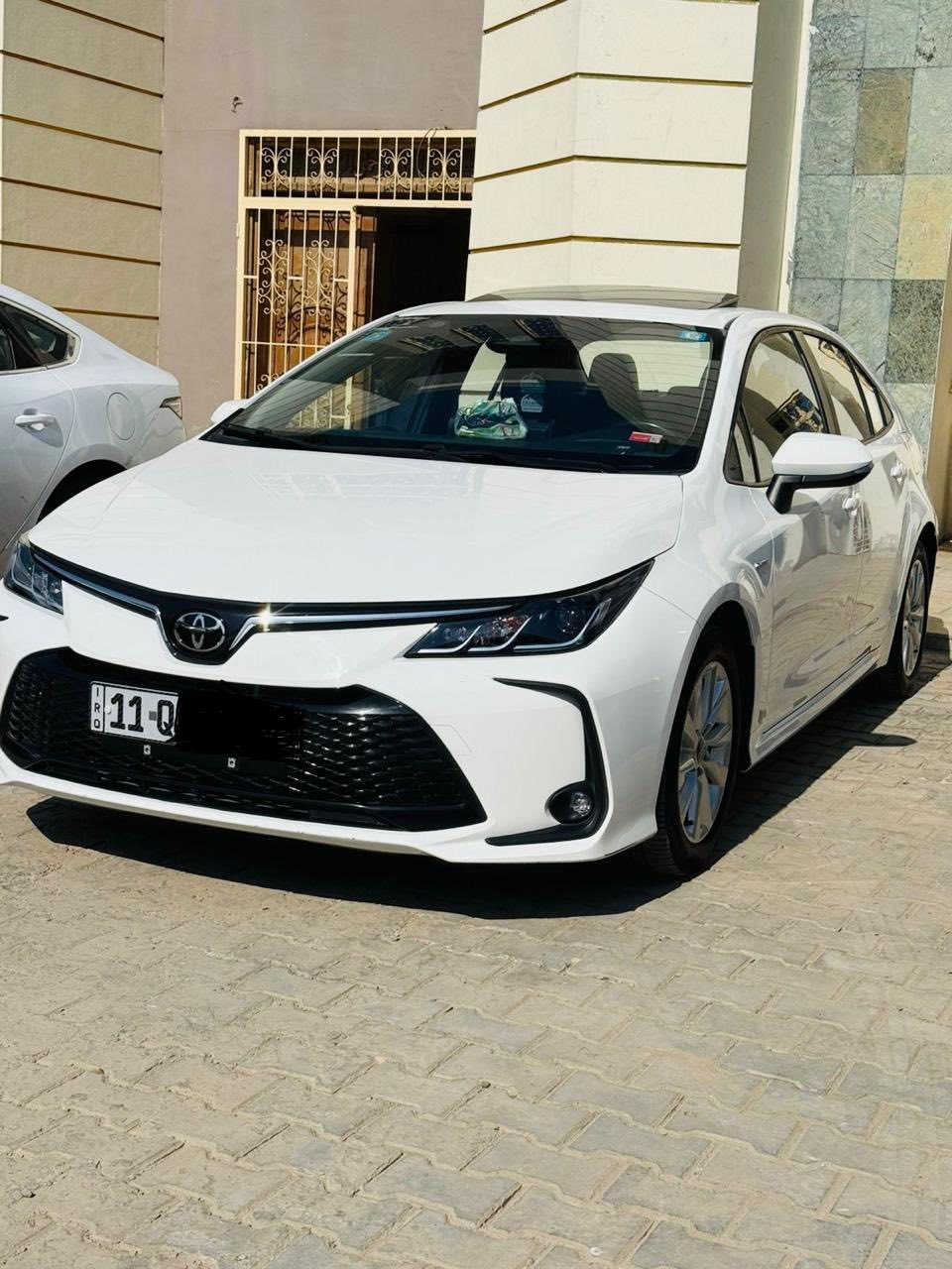 السلام عليكم
كورلا للبيع موديل 24 وماشيه 24 الف بيها ملاحطتين بسيطه 
سعرها 145 وبيها مجال بسيط ***********
