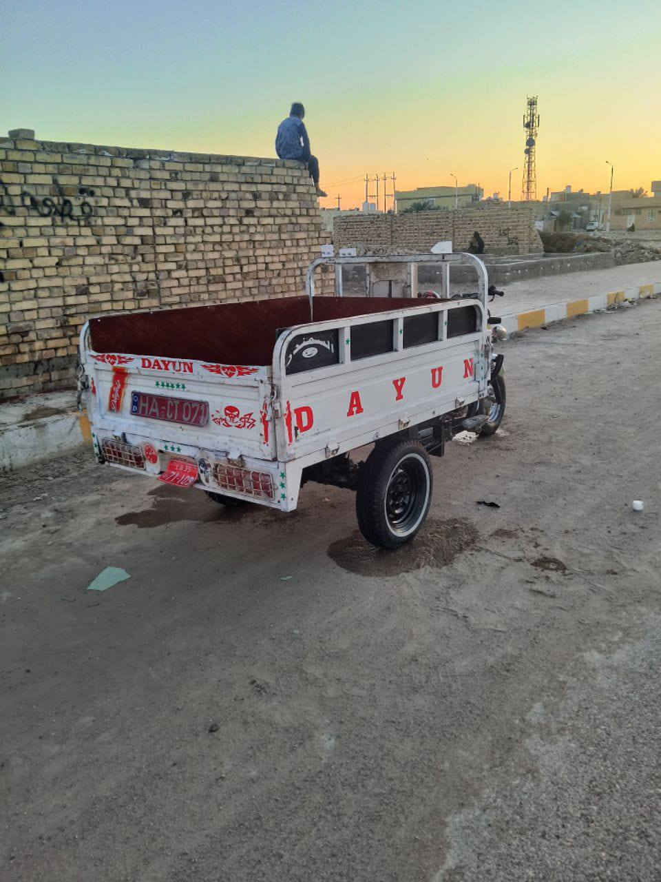 (مكلف بنشر  لحد يراسل اتصل عل رقم) 

سلام عليكم ستوته دايون البيع مديل 2012اوراق اصولي شاصي مكفول تواير كارتون كله جديد محرك برغي مامفتوح ستوته احله
من صوره سعر مليون او 350 او بيهه مجال قليل  مكان ناصريه مركز الرقم *********** مستعجل عله بيعتهه كلش محتاز
