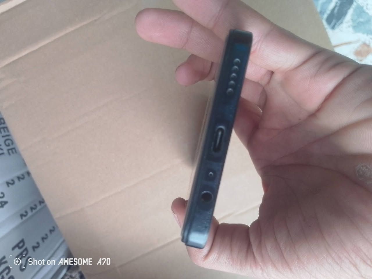 السلام عليكم جهاز هونر X7C جهاز ذاكرته256 مكفول كفاله عامه ونظيف معنى كلمة غراضه كامله السعر ب180وبي مجال واي استفسار رقم هاتف ***********
