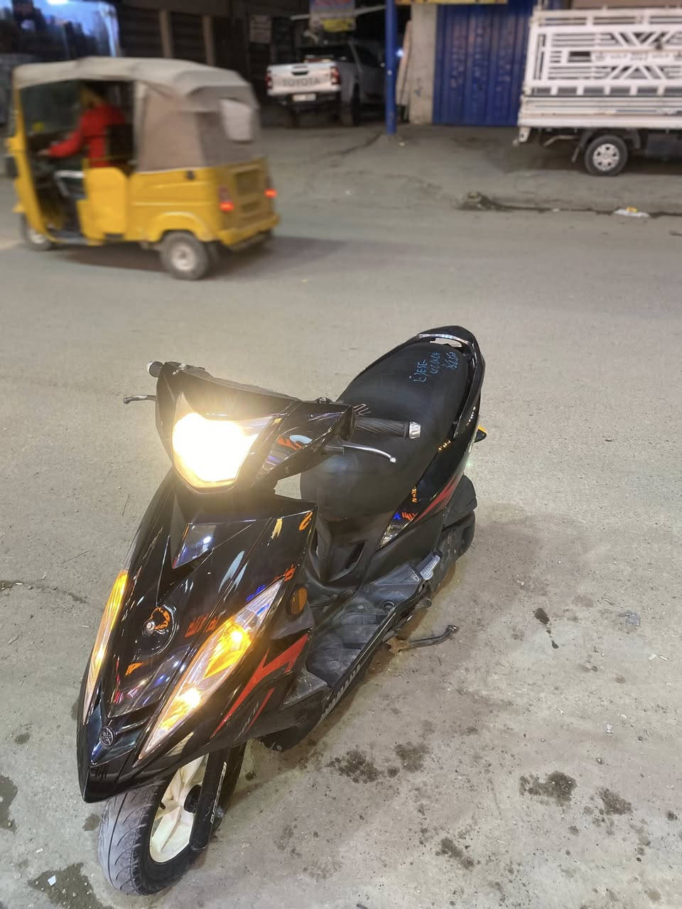 سلام عليكم جيتي ار 2014 الدراجه خير من الله الدراجه اكفلك مكينه وكلشي اكفلك بيها شغاله نكره سلف جيب فيتر وتعال دراجه مال رمبه مصارلها هواي من نزلت الدراجه ماشيه 15 الف مكاني بغداد الامين الثانيه رقمي ***********
