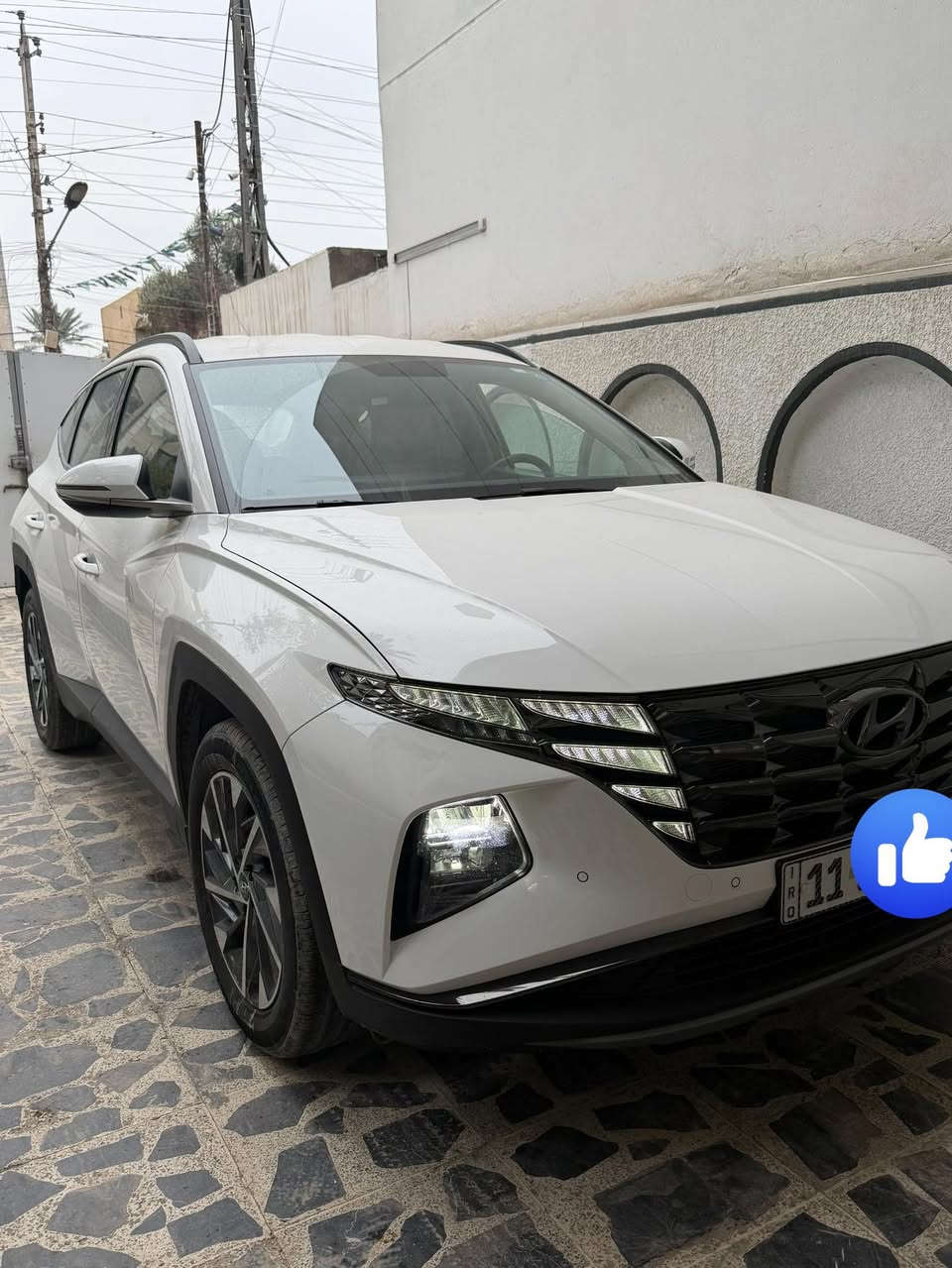 السلام عليكم
سيارة توسان ٢٠٢٤ 
كفالة عامة عدا بارد اصبع بالجنطة كلش بسيط 
فول مواصفات عدا البنوراما 
كراسي كهرباء  ٣ حركات
داخل لونين 
شاشة كبيرة 
تحديد مسار
مثبت سرعة 
رقم بغداد و باسمي تحويل مباشر 
مكاني بغداد سعر ٢٢٠ و بيها مجال بسيط 
للاستفسار ***********
