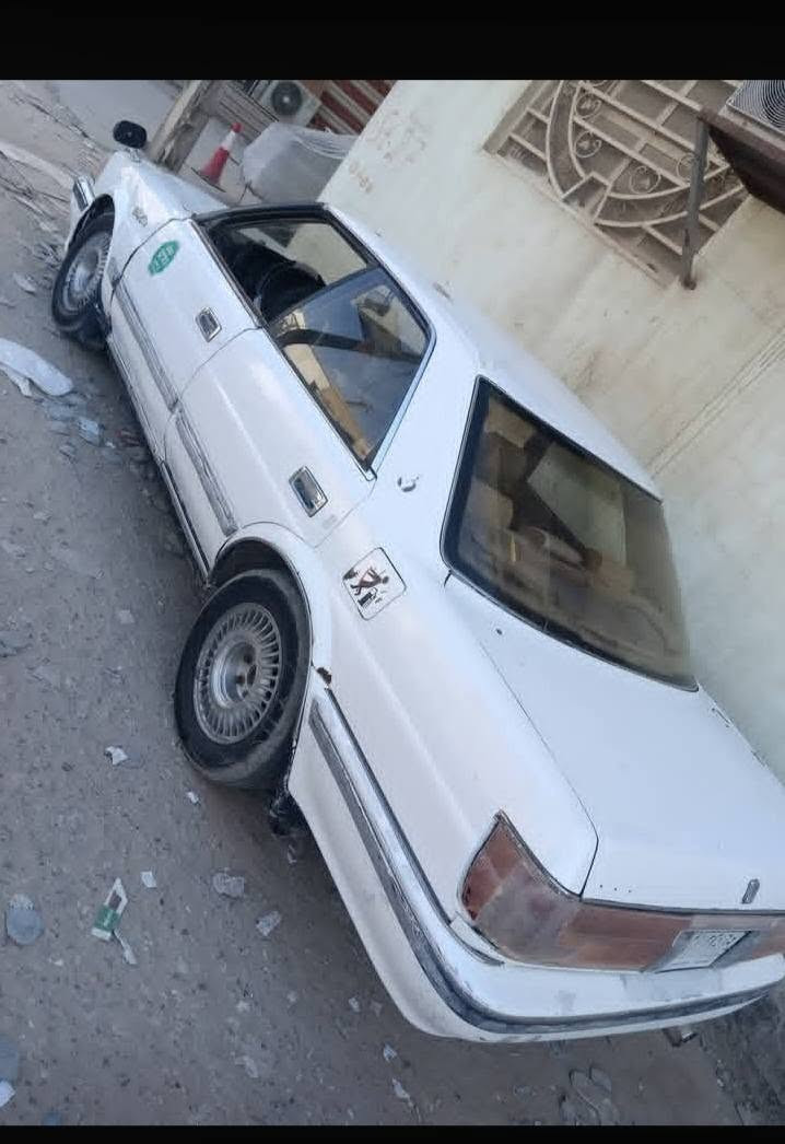 سلام عليكم هارتوب للبيع سعر 30 جديدة  سيارة أو مراوس مكفولة من كلشي ومكينة وكير ثنين ونص حاوية ستوني شادهن حداديه وتخم تاير جدد كربايات شغالة  حتة لكشنات كرباية  مكان النجف الأشرف رقم لستفسار ***********
