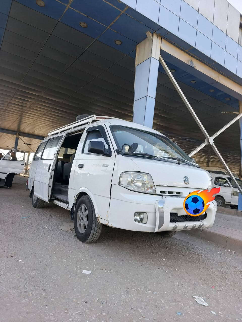 السلام عليكم منغولي مديل 2005 بسمي السياره  رقم دولي قادسيه سنويه 27 مكينه منتوح 3000 مستحقه أو كاعييه وفقطططط كير أو اكسن أو حدايده أو تايرات مكفولات الكشر عوزه بس بوليش ترجع السياره تلالي شباب مكاني نجف  السياره مافارغلها شاهد الله أو سعرها 120 أو بيها مجال قليل لطيبين ***********
