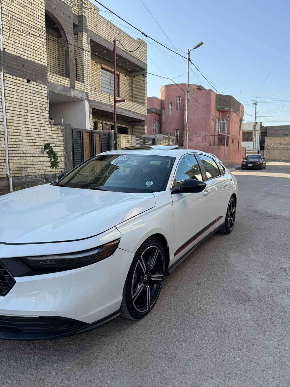 السلام عليكم
للبيع هوندا اكورد هايبرد موديل 2024  رقم بغداد
 فئه  sport  مواصفات:- مكينه 2000 هايبرد بصمه/بصمه ابواب/فتحه سقف / رادارات اماميه وخلفيه وجانبيه /كراسي كهرباء /تشغيل عن بعد /شاشه كبيره/كامره دواره/فول تحكم ستيرن/تحديد مسار/اوتو هولد/سايد بريك بصمه/كار بلي 
وبعد هوايه مواصفات 
ماشيه 42 مايل حادث جاملغ وبنيد مبدلات  
السعر 175 بيه مجال بسيط                                                               ***********
