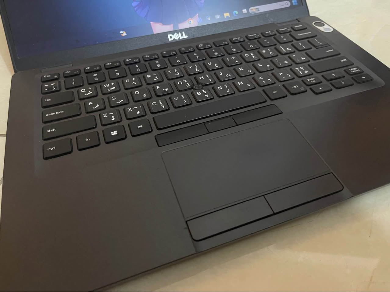 Cor i 7
جيل ثامن th8
رام 16G
Ssd 256
كيبورد ضوئي
بصمة اصبع + وجه
شحن فعليا ينطيك 6 ساعات متواصله
نضافه 100% بغداد, العراق


**إذا كنت صاحب هذا الإعلان وتريد حذفه لأي سبب، رجاءا أرسل رسالة إلى الدعم الفني**
