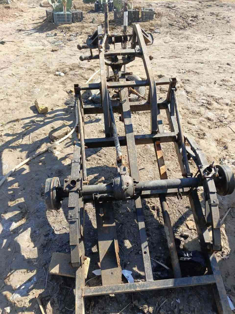 سلام عليكم شاصي متيار القديم للبيع ((كلك بدون اوراق)) الاكسن مال دايوان يصير عليهة غراض دايون نضيف مابي خياس. السعر 220وبي مجال
مكاني ناصرية سيددخيل ***********
