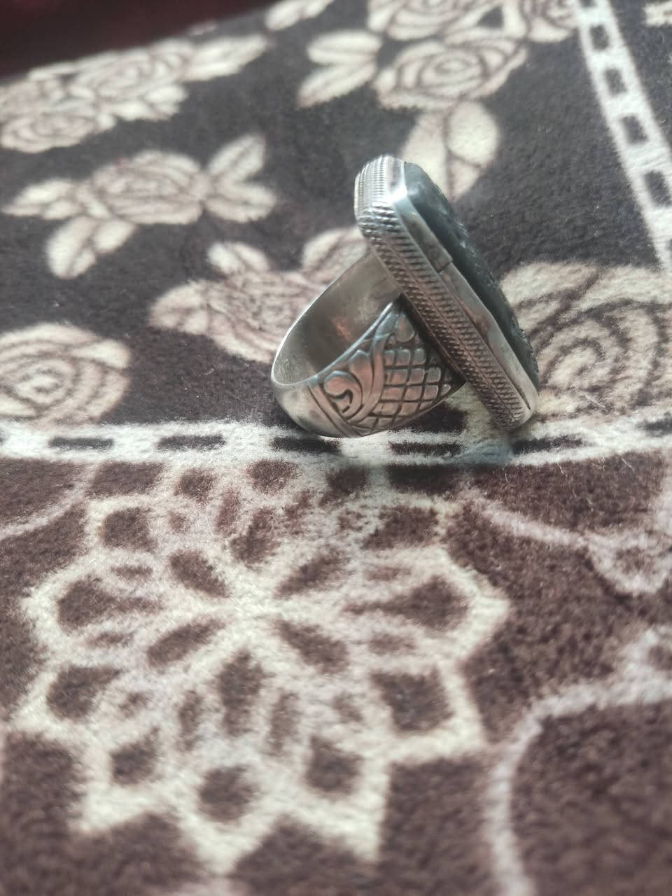 حجر الصيني الصلي صياغه فضه قديمه البيع ***********
