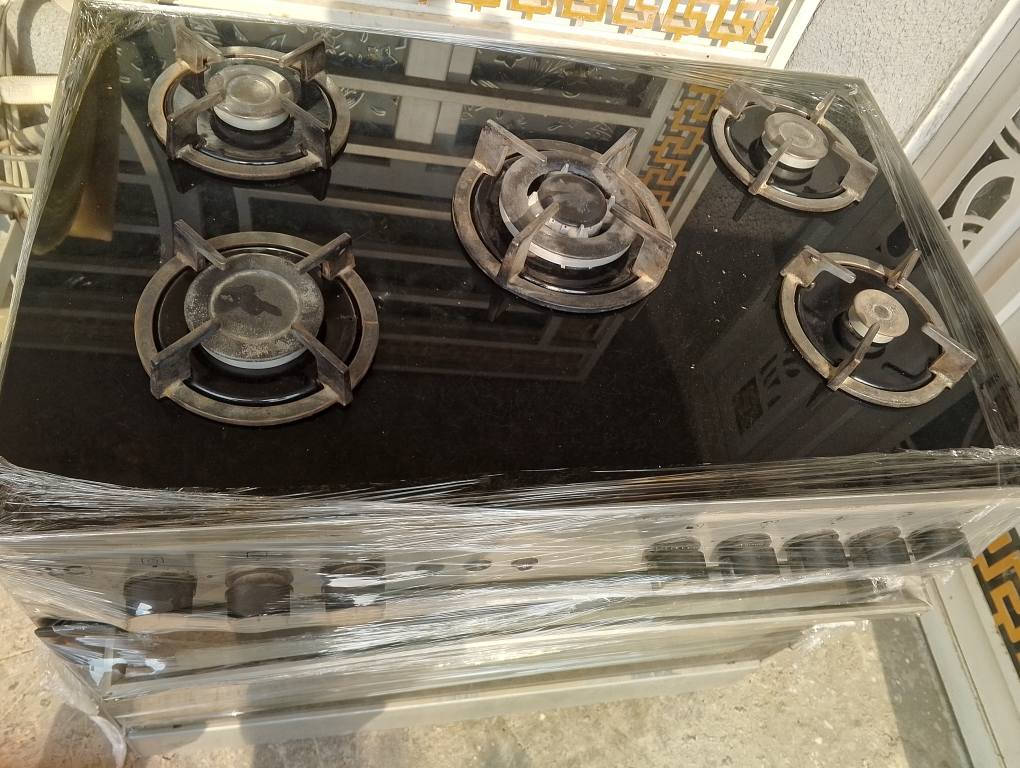 سلام عليكم طباخ ايطالي استعمال 3 اشهر او اقل طباخ نضافته فول سعره 250
لل استفسار: ***********
