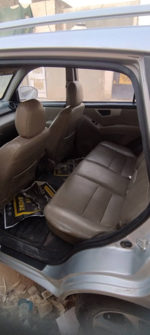 السلام عليكم سيارة ليفان x60 2016 السيارة خير من الله  تبريد ثلج حداديه مكينه كير نظيفات سيارة بأسمي رقم دولي بغداد مشروع وطني عليها سستم سماعات مال سيارة انفنتي السيارة متعوب عليها  للبيع او المراوس حسب القناعة سعرها 73 بيها مجال بسيط  مكاني بغداد نهاية حي اور رقم الهاتف *********** بغداد, العراق
