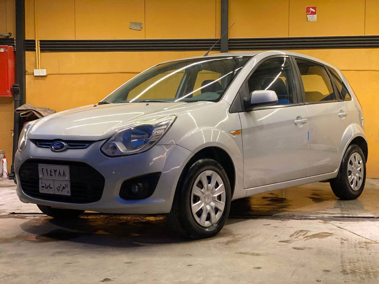 فورد  موديل ٢٠١٥🧿
زور باكه هيچ مه سره في نيه 
زور باكه ١٠٣ هه زار روشتوه
سه نه وي له سه ر چوه
بي بوياخ بي ته عديل 👌
هه مو گياني به شه رت 
سعر ٨٩ $ 
معامه له يه كي كه م
*********** السليمانية, العراق
