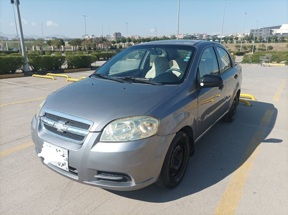 ئەڤیۆ 2007
گێڕ عادی
4پارچەی بۆیاخ
پێش و پشتی کەپسە داعمی نیە
تەقەو ڕەی نیە سەیارەکە توندو تۆڵە
گێڕو مەکینەی بەشەرت 
*********** السليمانية, العراق
