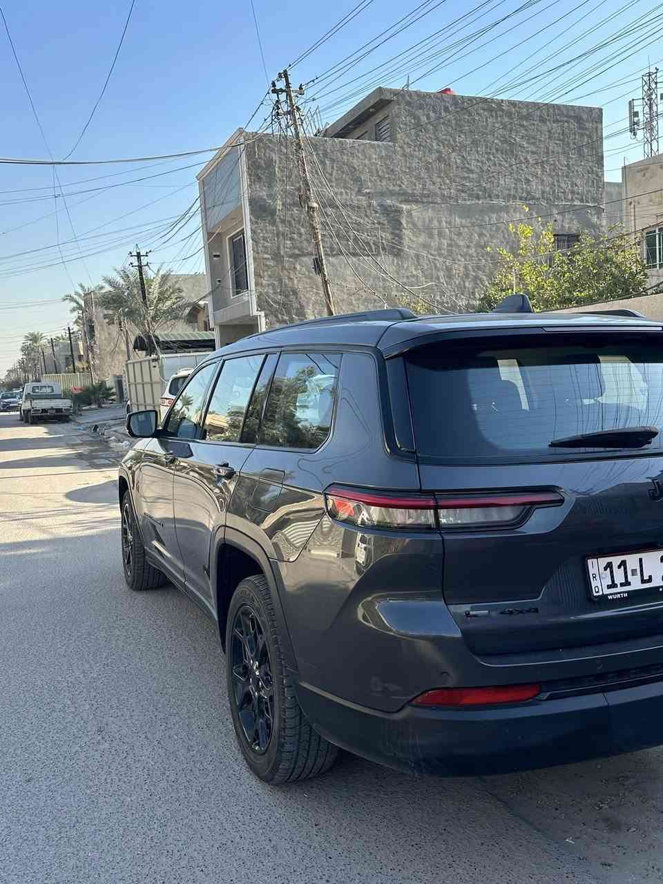 السلام عليكم للبيع او مراوس جيب 7 راكب فئه لمتد فول عده فتحه موديل 2022 حادثه جاملغ وبنيد بدون دواخل وبدون ايرباك + قطعتين بيهن كلير امريكا سياره كامله ومابيه نقص ابد ادامه كامله لسياره مسويله+ تخم تاير جديد سعره 285  واي استفسار ***********
