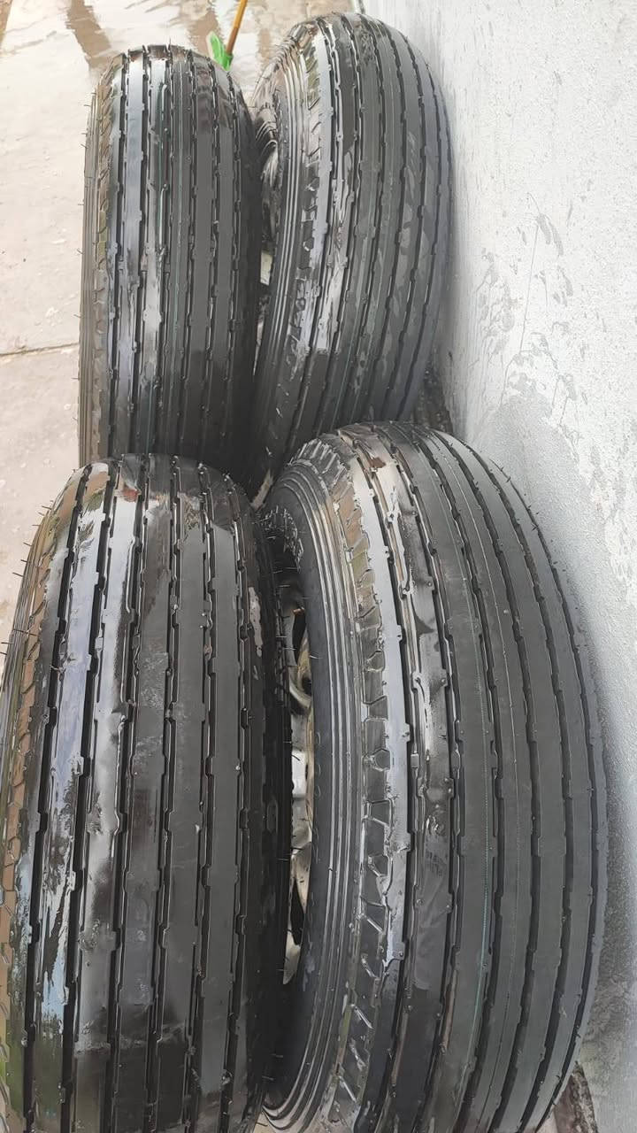 ١٧/٩٠٠ رملي ابو جمل لبيع انتاج ٢٤ شهر ال ١٠ ما مشدودات ابد 
وياهن سيبايه لاندكروز استفسار ***********
