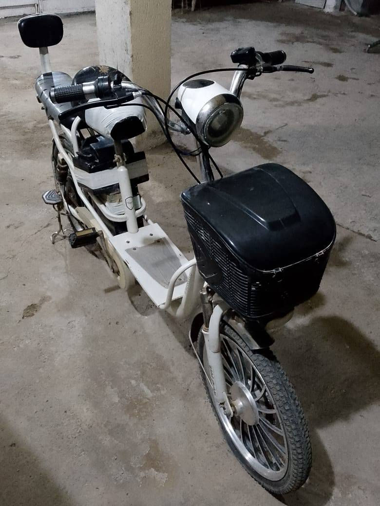 بايسكل شحن للبيع للتواصل عل الرقم ***********
