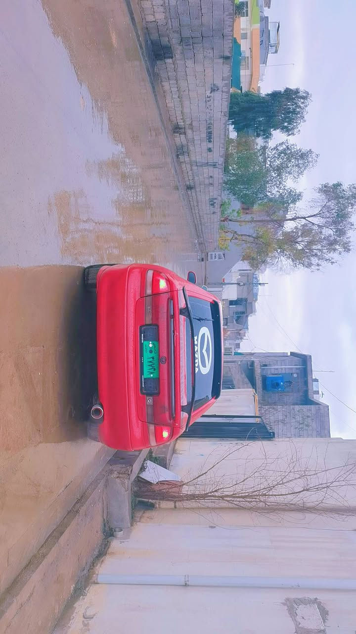 مازدا فاسوليا موديل ١٩٩٢ سه نه وي كه سك تحويل وه كاله شرط كيرو مكينه به شه رت ليدراوي نيه ته نها بو جواني سبوغ كرايته وه هه تا بلي سياره كه تونده كه رمي ته بريده جوارتايه ي خاوين داخليه كي جوان اكه ر مشته ري تيل بكه ***********
***********
